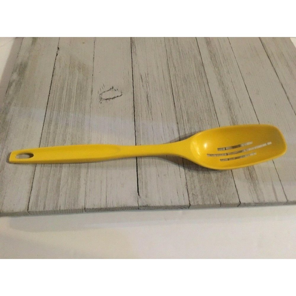 Vintage Foley #7 Golden Rod Yellow Nylon Plastic Slotted Spoon 11"